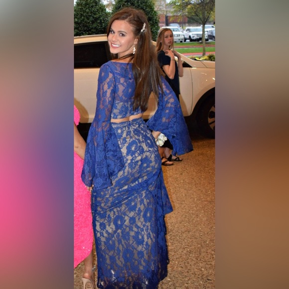 Royal Blue 2 pc Lace Formal Size 4 - Picture 2 of 10